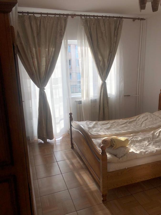 Apartament Kiseleff Дробета-Турну Северин Екстериор снимка