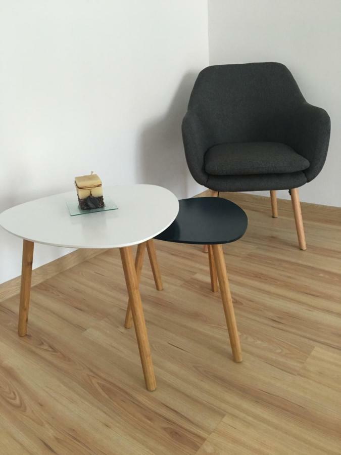 Apartament Kiseleff Дробета-Турну Северин Екстериор снимка
